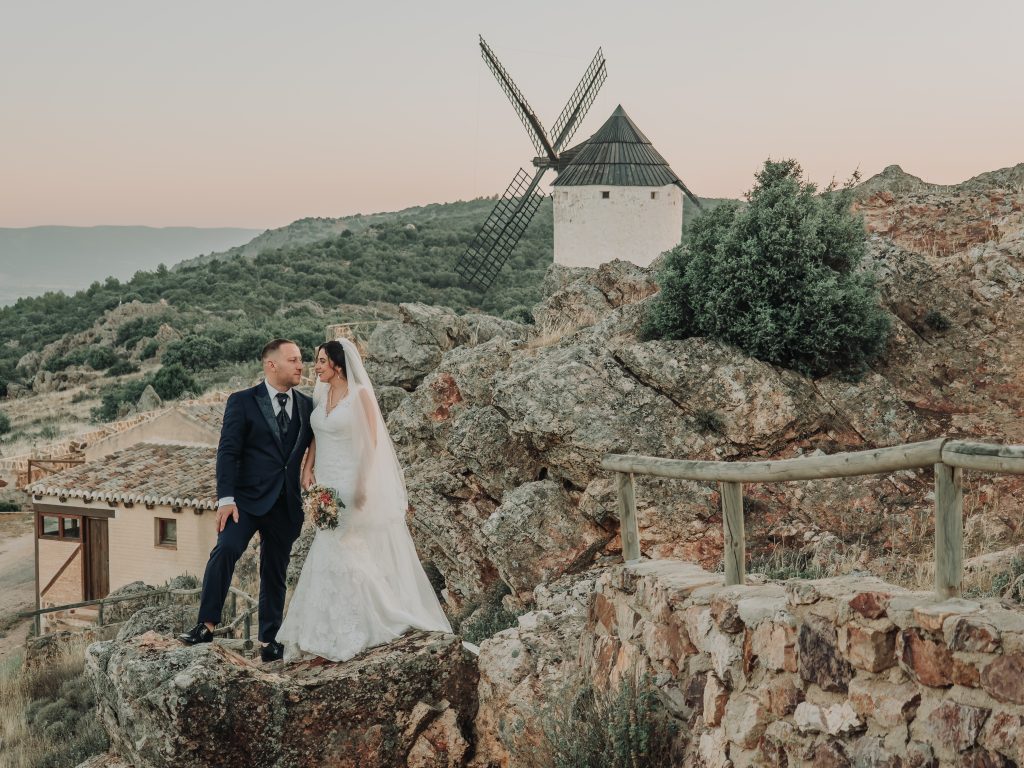 Fotógrafo de boda en Jardines El artillero y molinos en Yébenes Castilla la Mancha