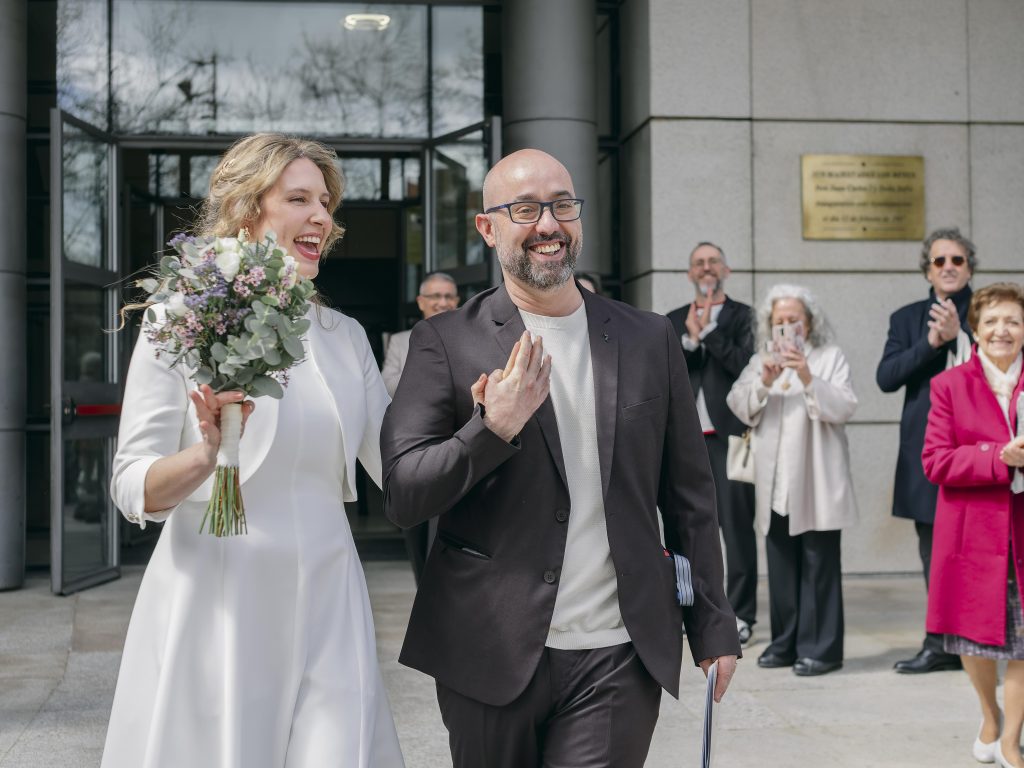 Boda en el Ayuntamiento de Getafe y Coctel en Si La Cosa Funciona Eventos - Getafe  - Fotógrafo de bodas por horas en Getafe