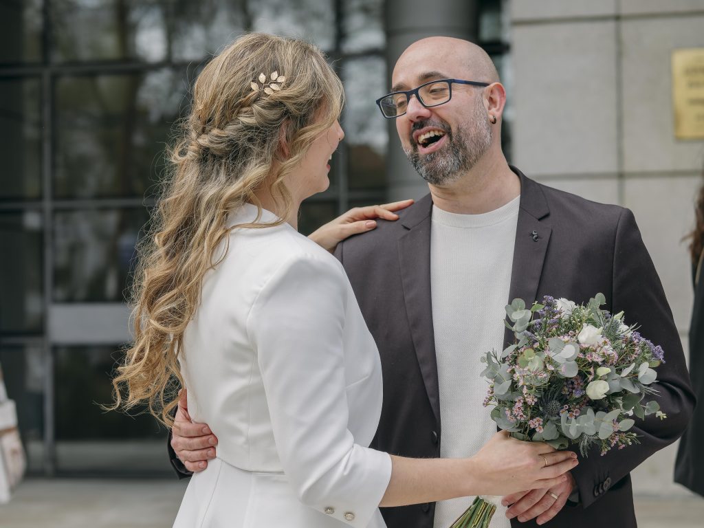 Boda en el Ayuntamiento de Getafe y Coctel en Si La Cosa Funciona Eventos - Getafe  - Fotógrafo de bodas por horas en Getafe