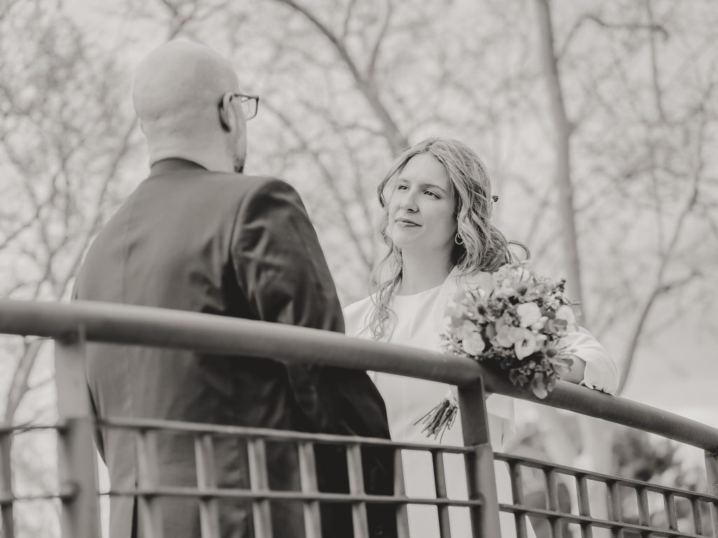 Boda en el Ayuntamiento de Getafe y Coctel en Si La Cosa Funciona Eventos - Getafe  - Fotógrafo de bodas por horas en Getafe