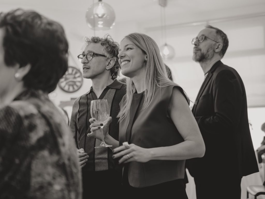 Boda en el Ayuntamiento de Getafe y Coctel en Si La Cosa Funciona Eventos - Getafe  - Fotógrafo de bodas por horas en Getafe