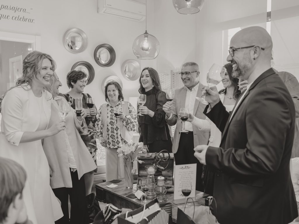 Boda en el Ayuntamiento de Getafe y Coctel en Si La Cosa Funciona Eventos - Getafe  - Fotógrafo de bodas por horas en Getafe